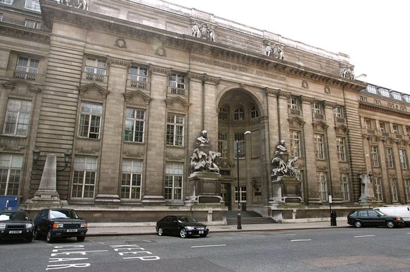 Imperial Women’s Scholarships for International Students in UK, 2017
