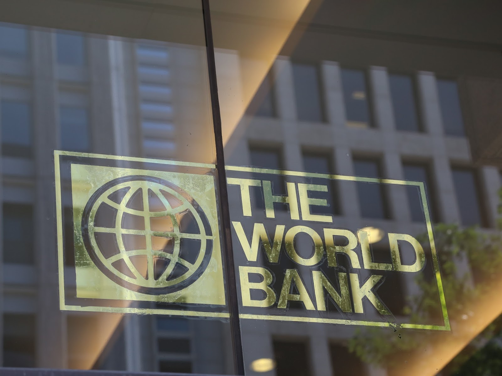 World Bank Paid Internship for Young Graduate 2016