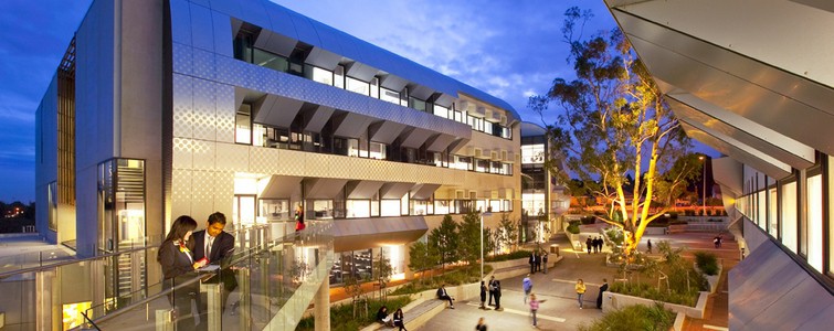  Deakin India 20% Merit Scholarships. 