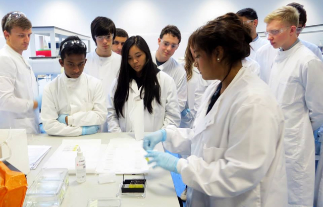 Cancer Research UK 4 Year PhD Studentships at Barts Cancer Institute in UK, 2019