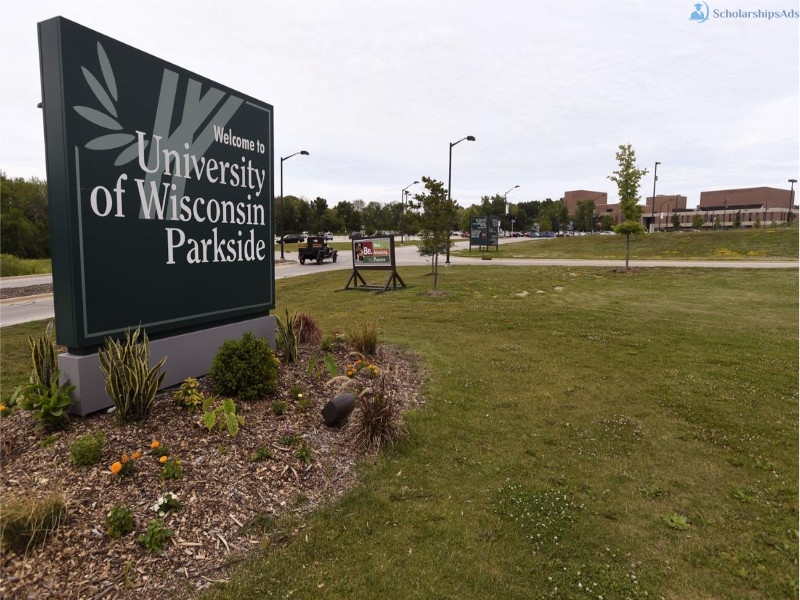 Distinguished Scholarships at University of Wisconsin Parkside, USA 2022-23