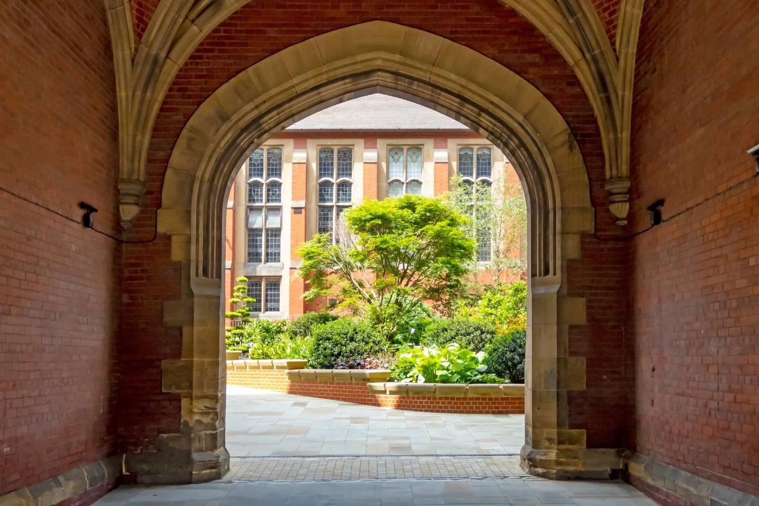 Russell Group Universities in the UK: Entry Requirements, Scholarships, and Why They Matter