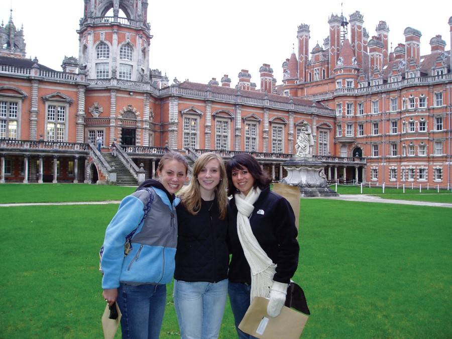 Computer Science Scholarships for International Students in UK, 2017