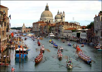 Full Tuition Undergraduate and Graduate Scholarships in Italy, 2017