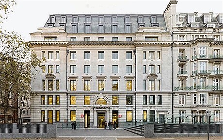 50 Scholarships for Short Courses at the European School of Economics in London, 2017-2018