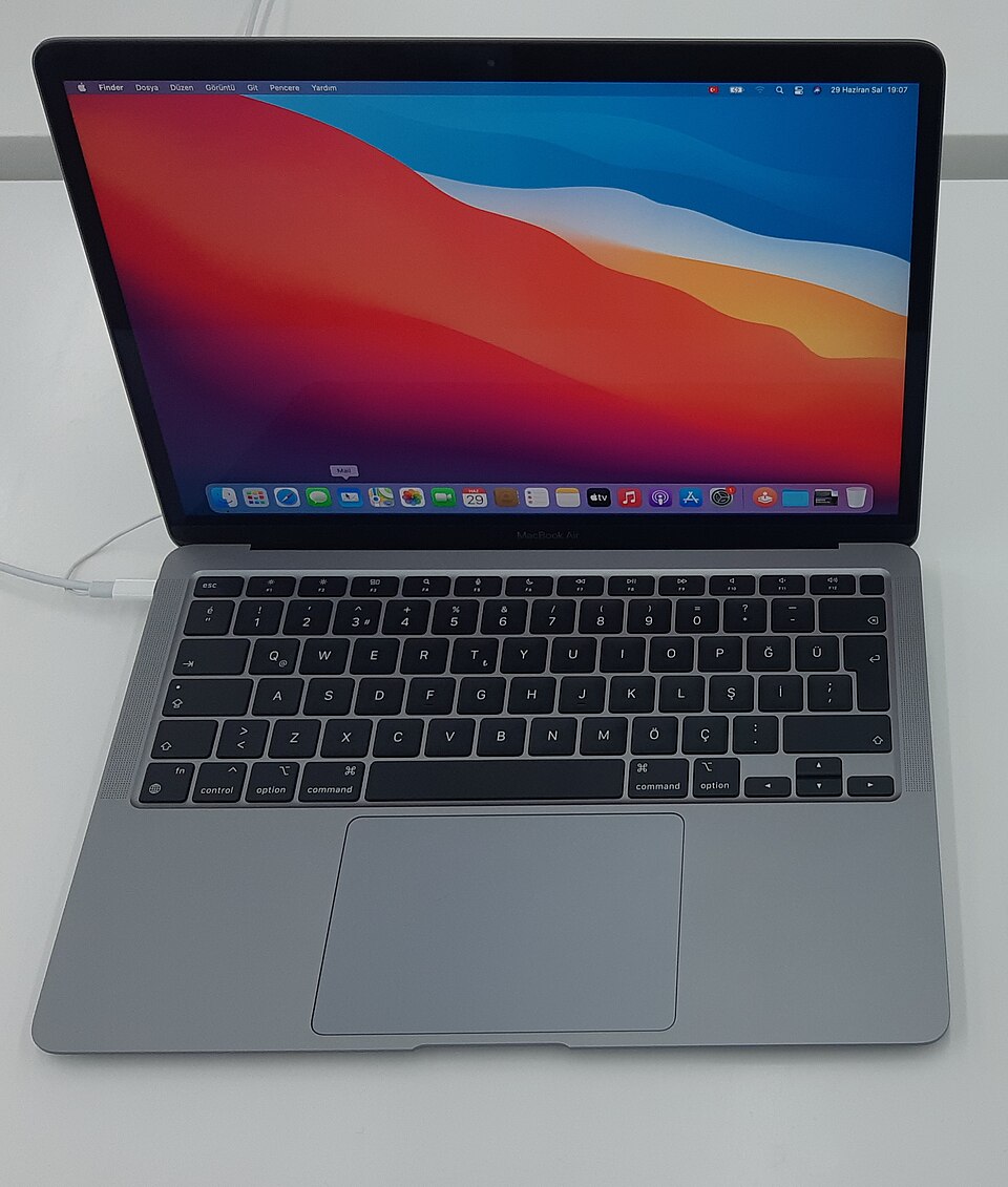 MacBook Air (2020)