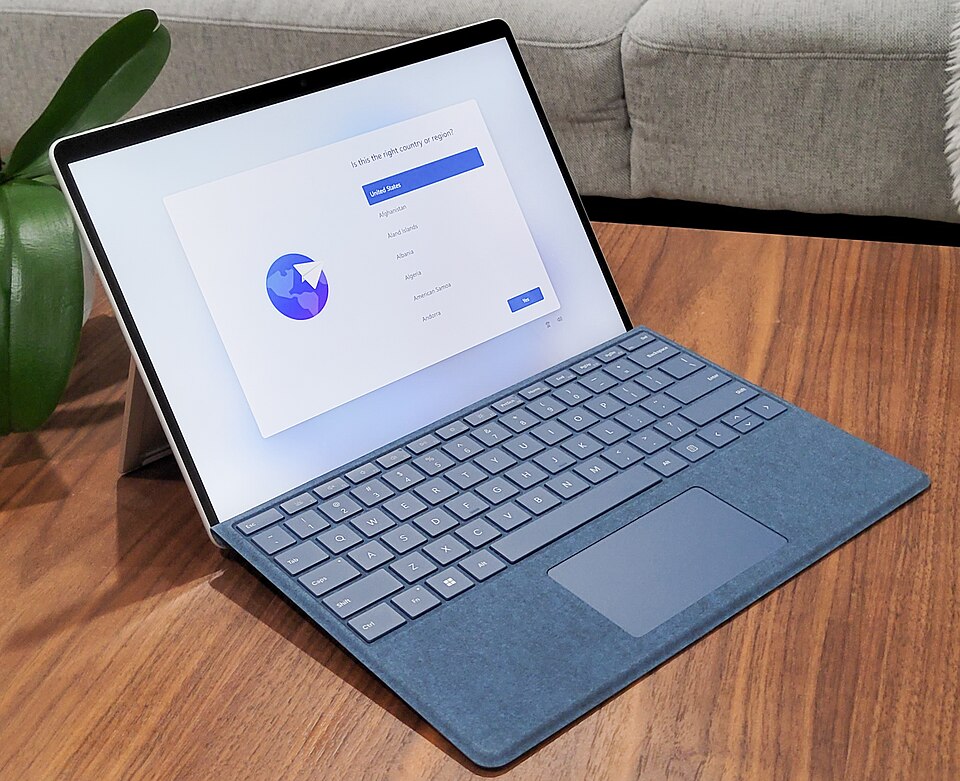 Microsoft Surface Pro 9