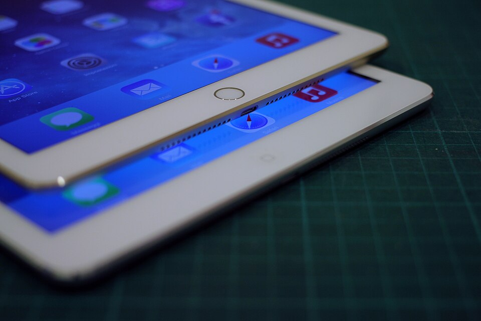 Apple iPad Air