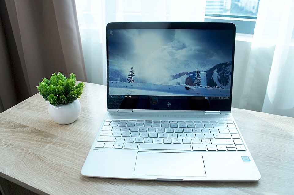 HP Spectre x360