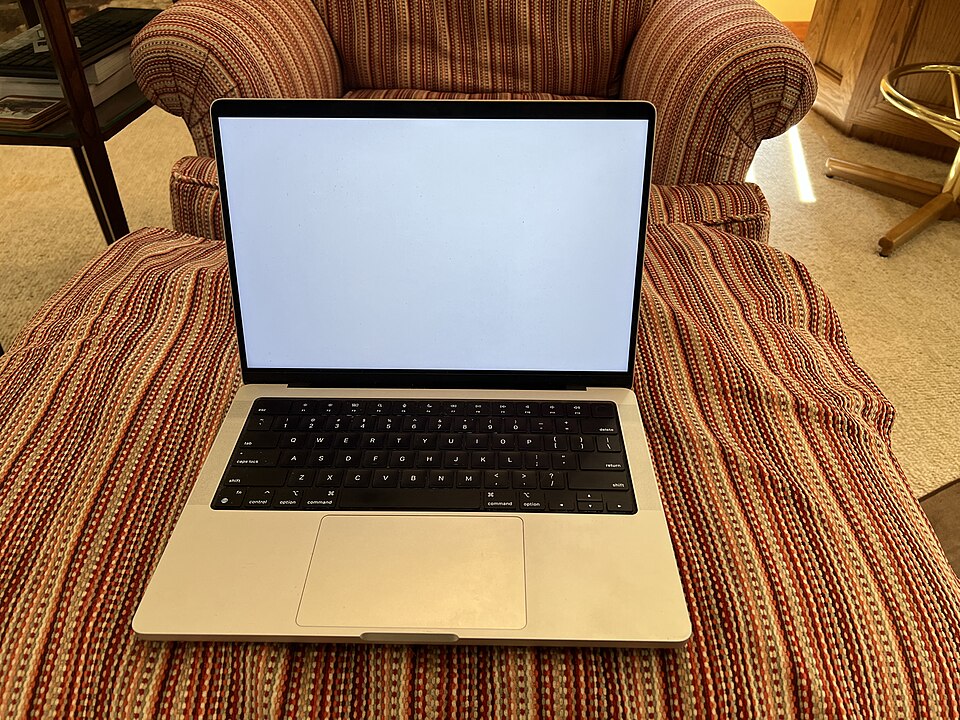 MacBook Pro 14-inch